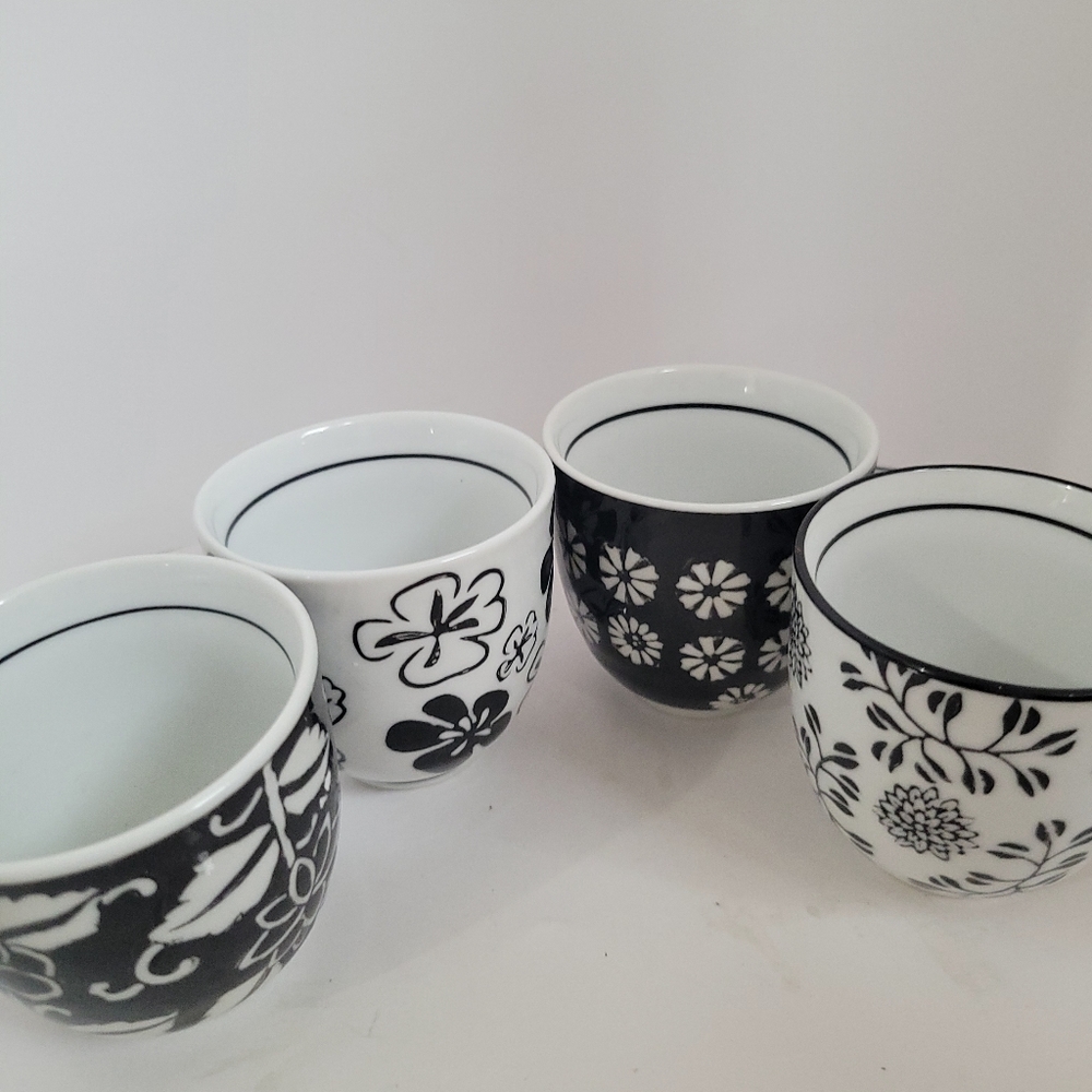 PIER 1 Imports Akin Sake Tea Cups 4 oz  Black White Floral Set of 4